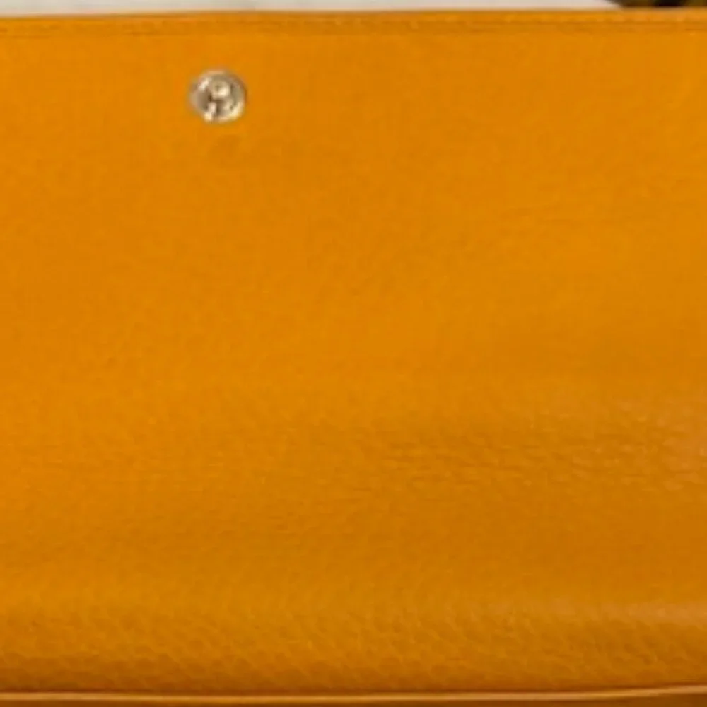 Authentic Gucci long wallet - Picture 9 of 9